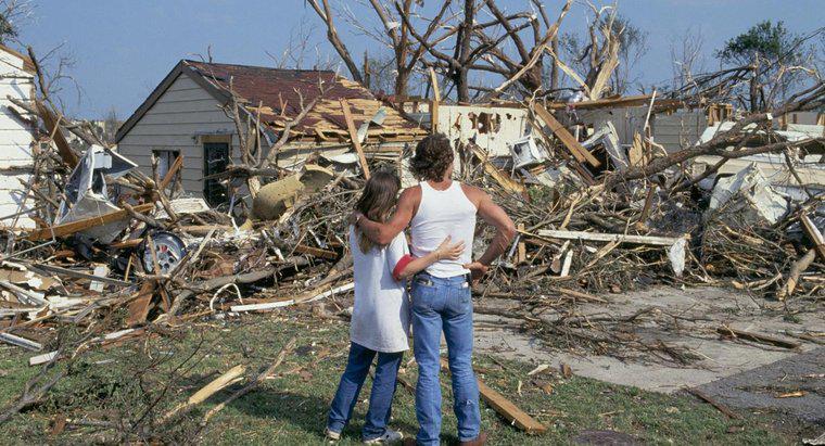 Quels types de dégâts une tornade peut-elle causer ?