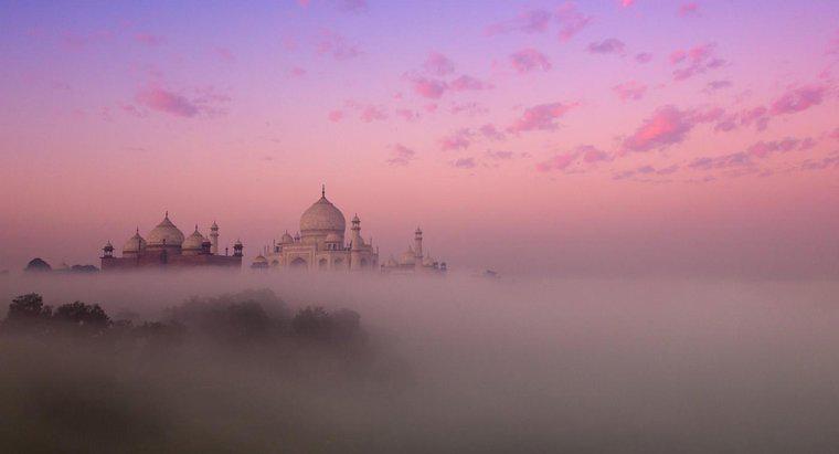 Quelle est l'importance du Taj Mahal ?