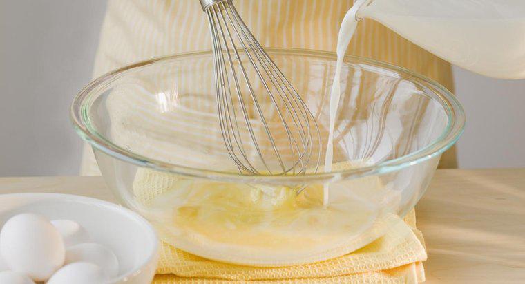 Pouvez-vous remplacer le babeurre par de la crème sure ?