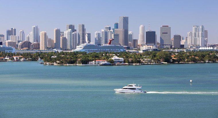 Qui habite sur Star Island à Miami ?
