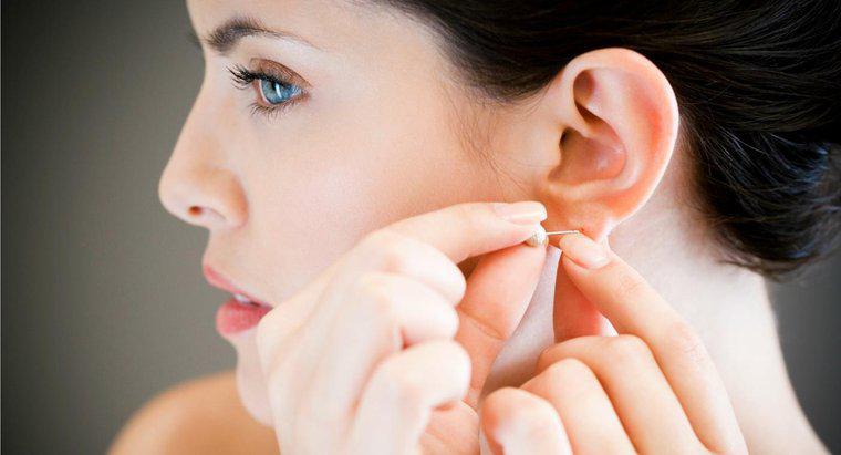 Quelle jauge est une boucle d'oreille normale?