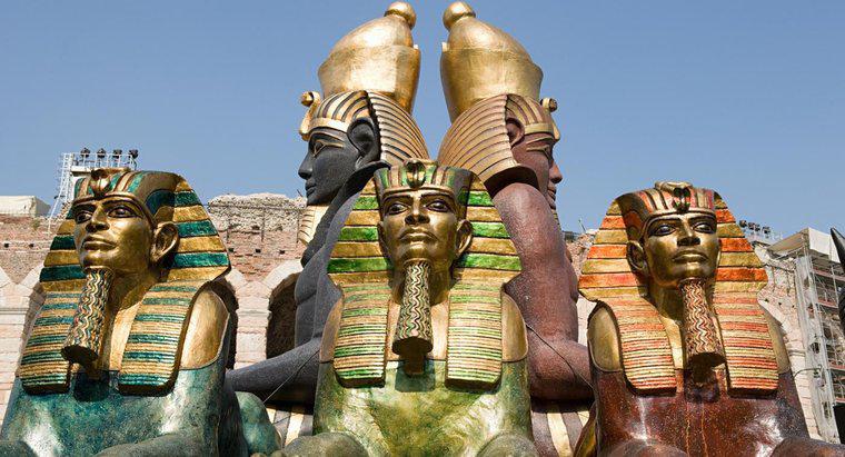 Que portaient les pharaons ?