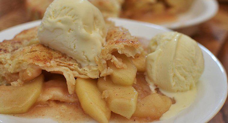 Comment préparez-vous la garniture pour tarte aux pommes de Paula Deen?