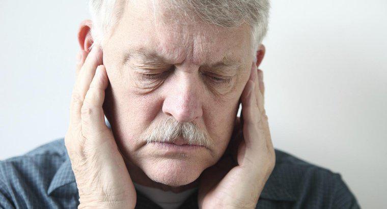 Quelles sont les causes les plus courantes de douleur aux oreilles et à la mâchoire ?