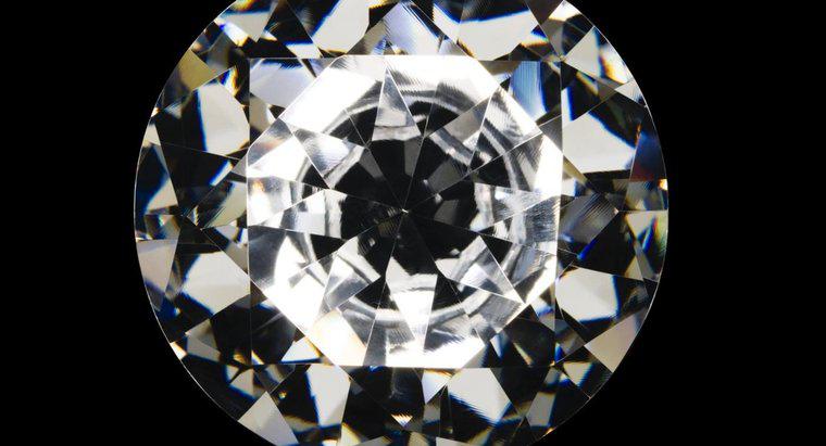 Pourquoi un diamant est-il si dur ?