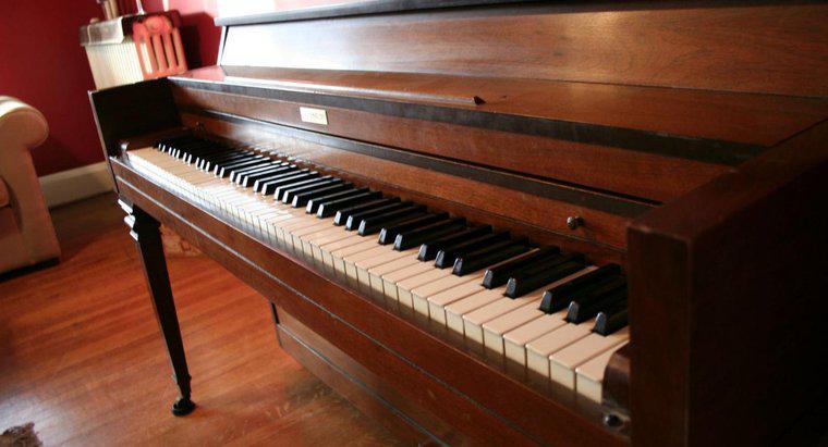 Quel est le poids moyen d'un piano à épinette ?