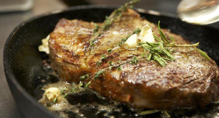 Quelle est la meilleure façon d'attendrir un steak dur ?