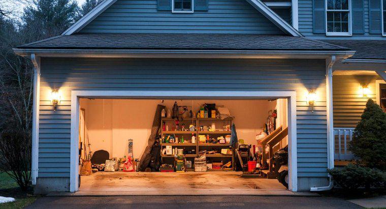 Comment nettoyer un sol de garage ?