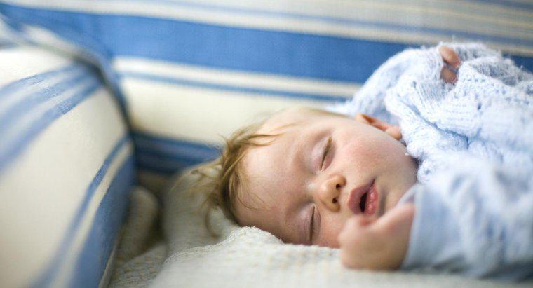 Combien de siestes un enfant de 1 an doit-il faire ?