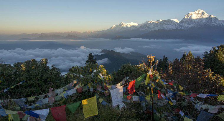 Quelle a été l'année de l'indépendance du Népal ?