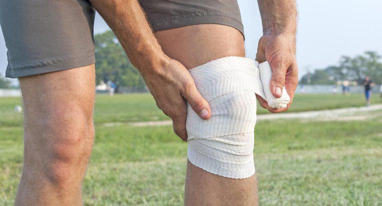 Quels sont les symptômes d'une déchirure du ligament du genou?