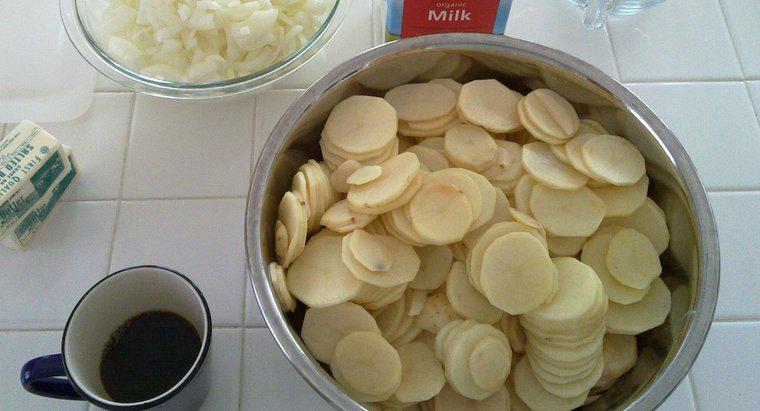 Quelle est la recette de Paula Deen pour les pommes de terre au gratin ?