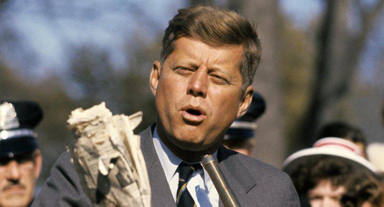 Pourquoi JFK était-il si populaire ?