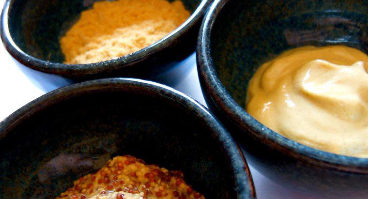 Qu'est-ce qu'une recette facile de moutarde de Dijon?