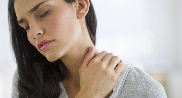 Les problèmes de sinus peuvent-ils causer des douleurs au cou et à la tête?