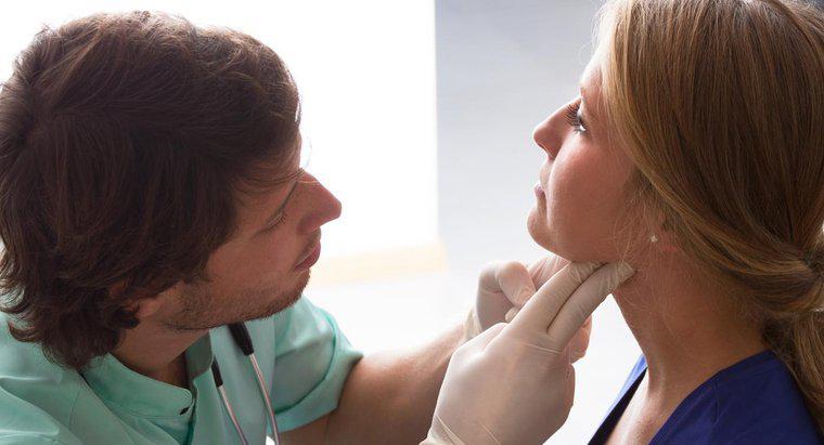 Quelles sont les causes des niveaux élevés de thyroïde ?