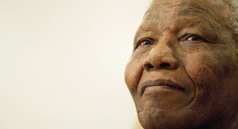 Comment Nelson Mandela a-t-il affecté l'histoire du monde ?