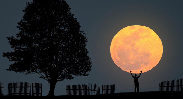 Quelle partie de la Lune est toujours éclairée par le Soleil ?