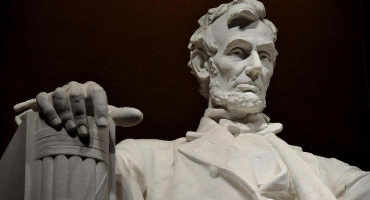 Quels sont les faits sur Abraham Lincoln ?