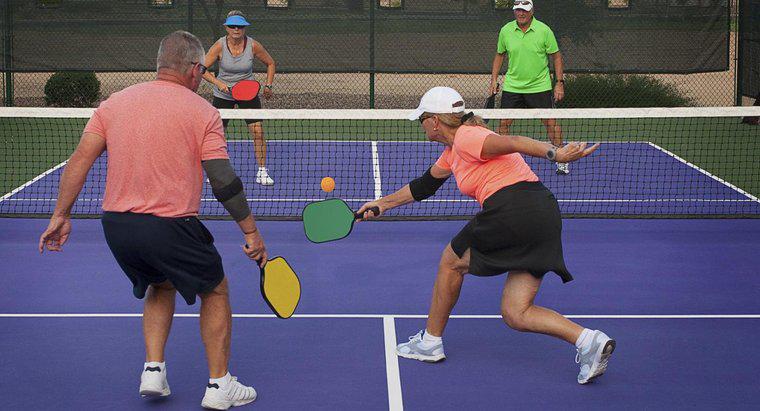 Comment pouvez-vous regarder une vidéo d'instruction de pickleball ?