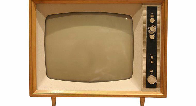 En quelle année est sortie la première télévision ?