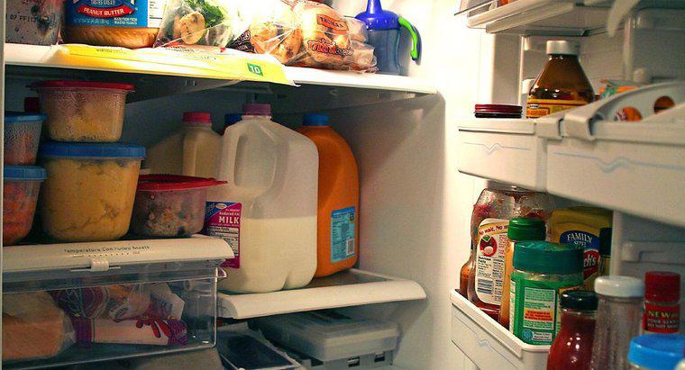 Combien de watts un réfrigérateur consomme-t-il ?