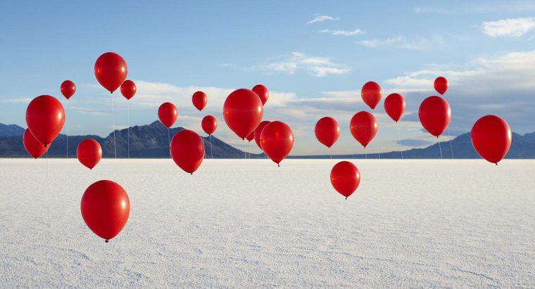 Pourquoi les ballons à l'hélium flottent-ils ?