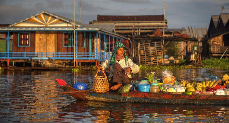 Comment les gens gagnent-ils leur vie au Cambodge ?