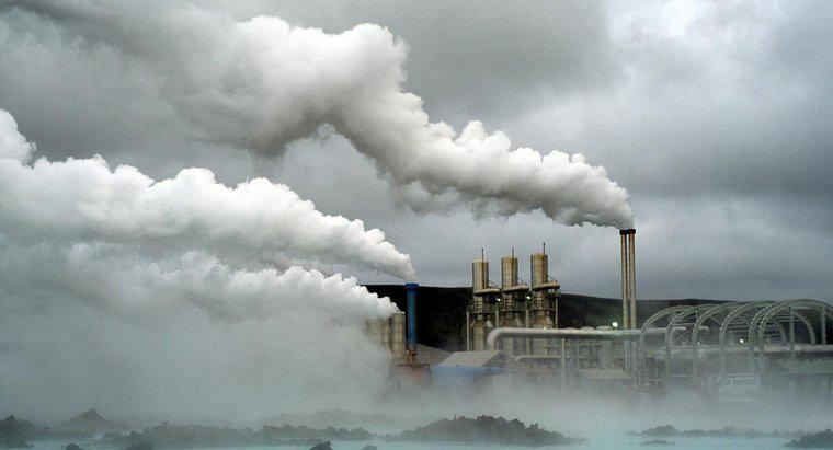 Sciences de l'environnement : comment prévenir la pollution des usines