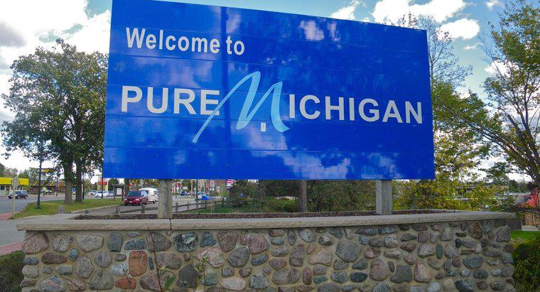 Comment le Michigan a-t-il obtenu son nom ?
