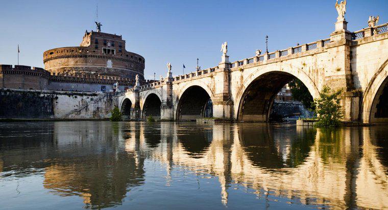 Quels sont les trois principaux fleuves d'Italie ?