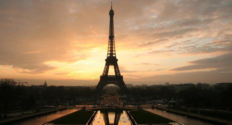 Quels matériaux ont été utilisés pour construire la tour Eiffel ?