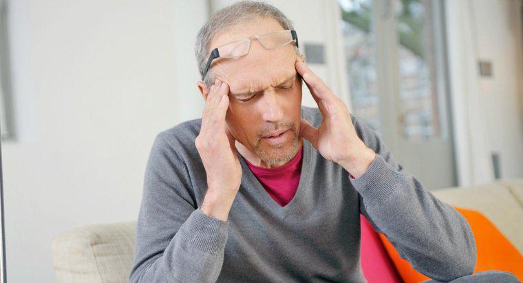 Qu'est-ce qui cause les maux de tête ?
