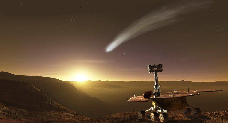 À quelle distance se trouve Mars du Soleil ?