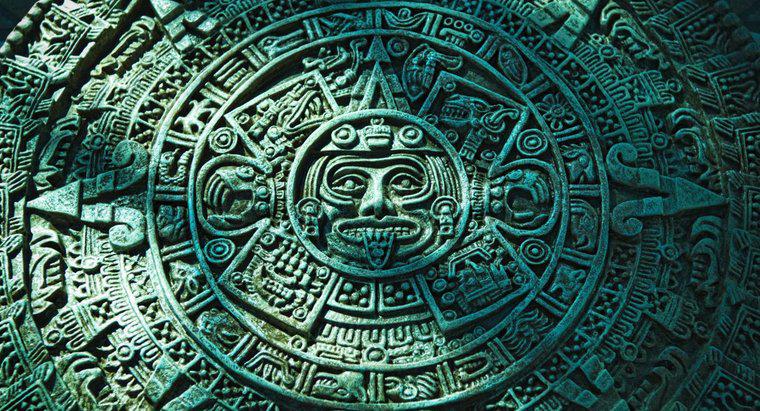 Quelles contributions apportées par les Aztèques ont influencé la société d'aujourd'hui ?