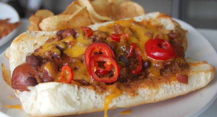 Comment cuisiner des hot-dogs surgelés ?