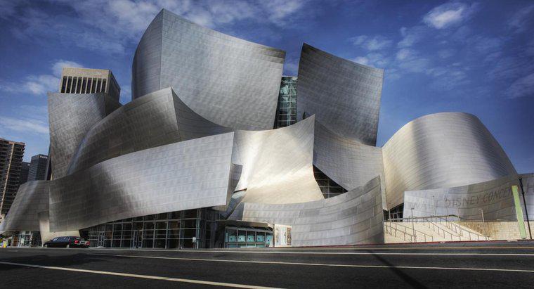 Quel est le thème et la philosophie du design de Frank Gehry ?
