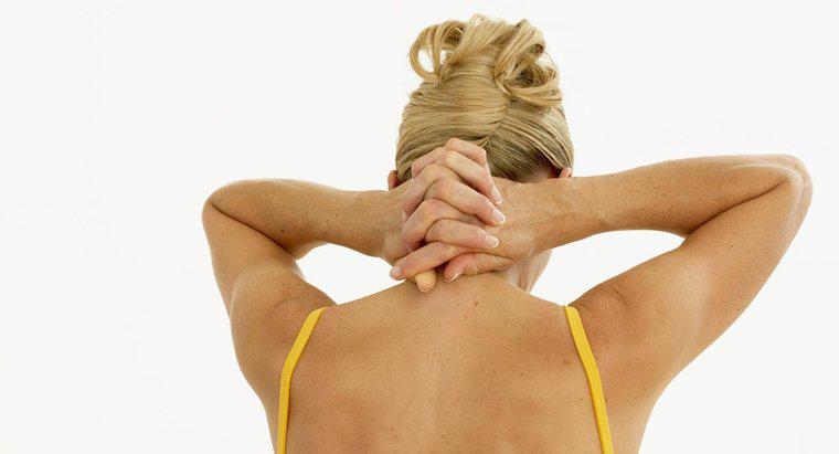 Quels exercices du cou aident à réduire les maux de tête ?
