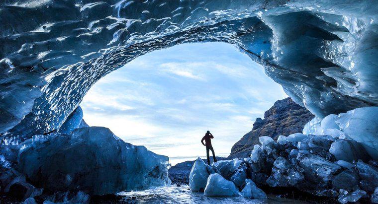 L'Islande est-elle couverte de glace ?