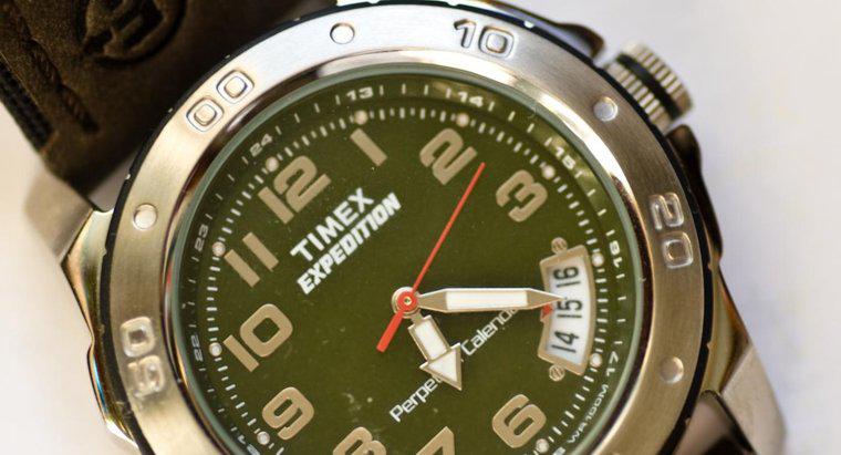 Comment régler une montre de sport Timex 1440 ?