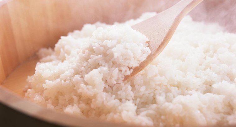 Combien de temps faut-il pour cuire du riz dans un cuiseur vapeur ?